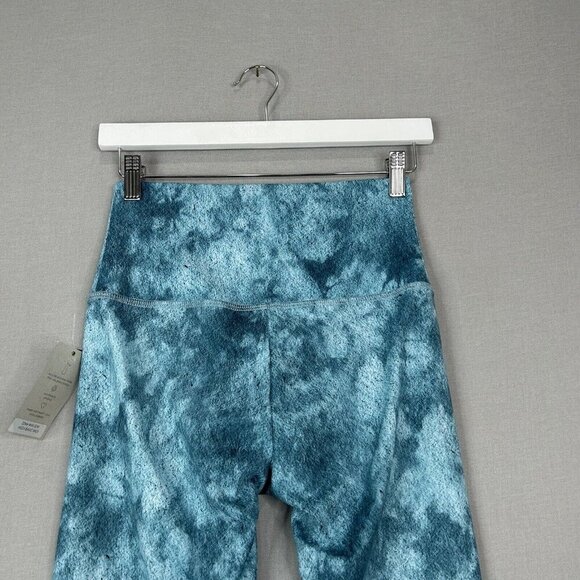 Onzie Womens Pants Small Blue Tie Dye High Rise Midi 7/8 Leggings Performance - Picture 8 of 13